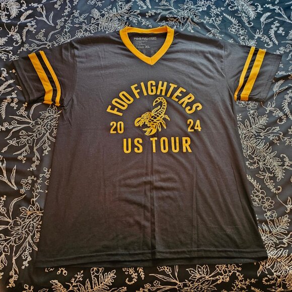 Foo Fighters 2024 US Tour Grohl Jersey - (Foo Fighters - XL) - Picture 1 of 3
